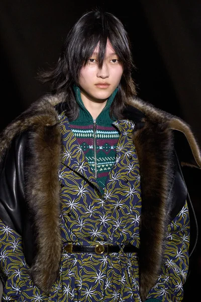 Look 55